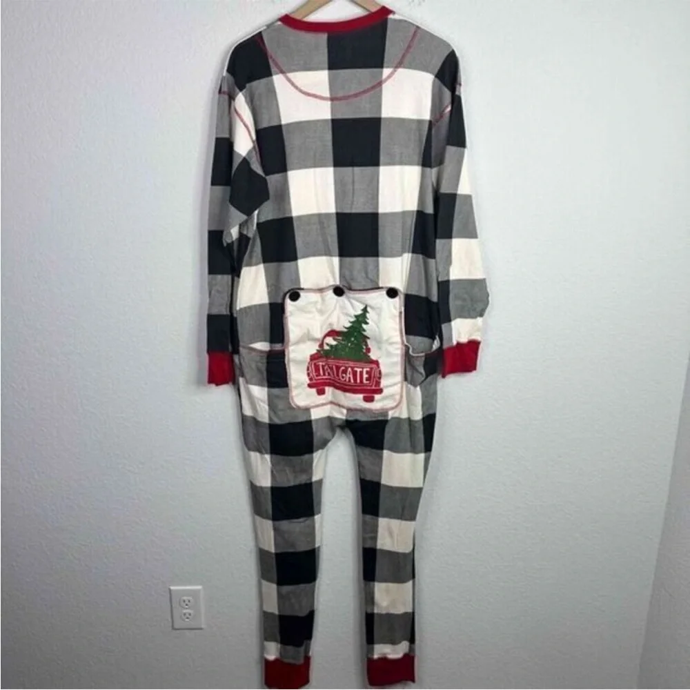 NWT LazyOne Flapjacks Black & White Plaid Onesie Jumpsuit Pajamas - Large